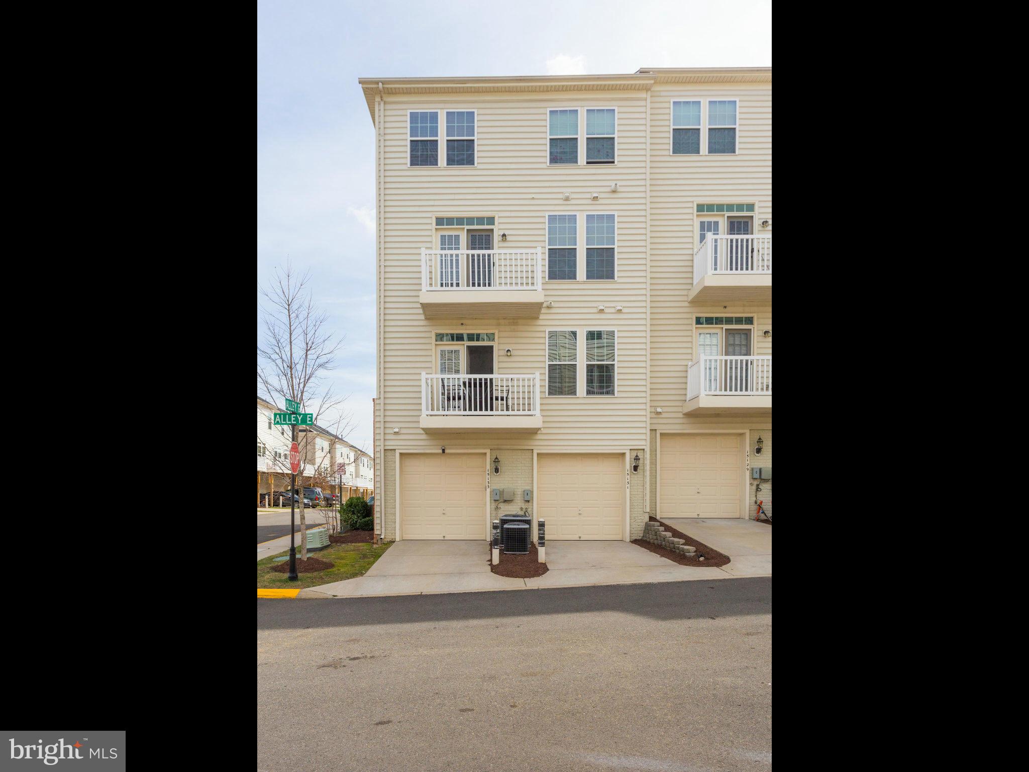 POTOMAC CLUB - Residential