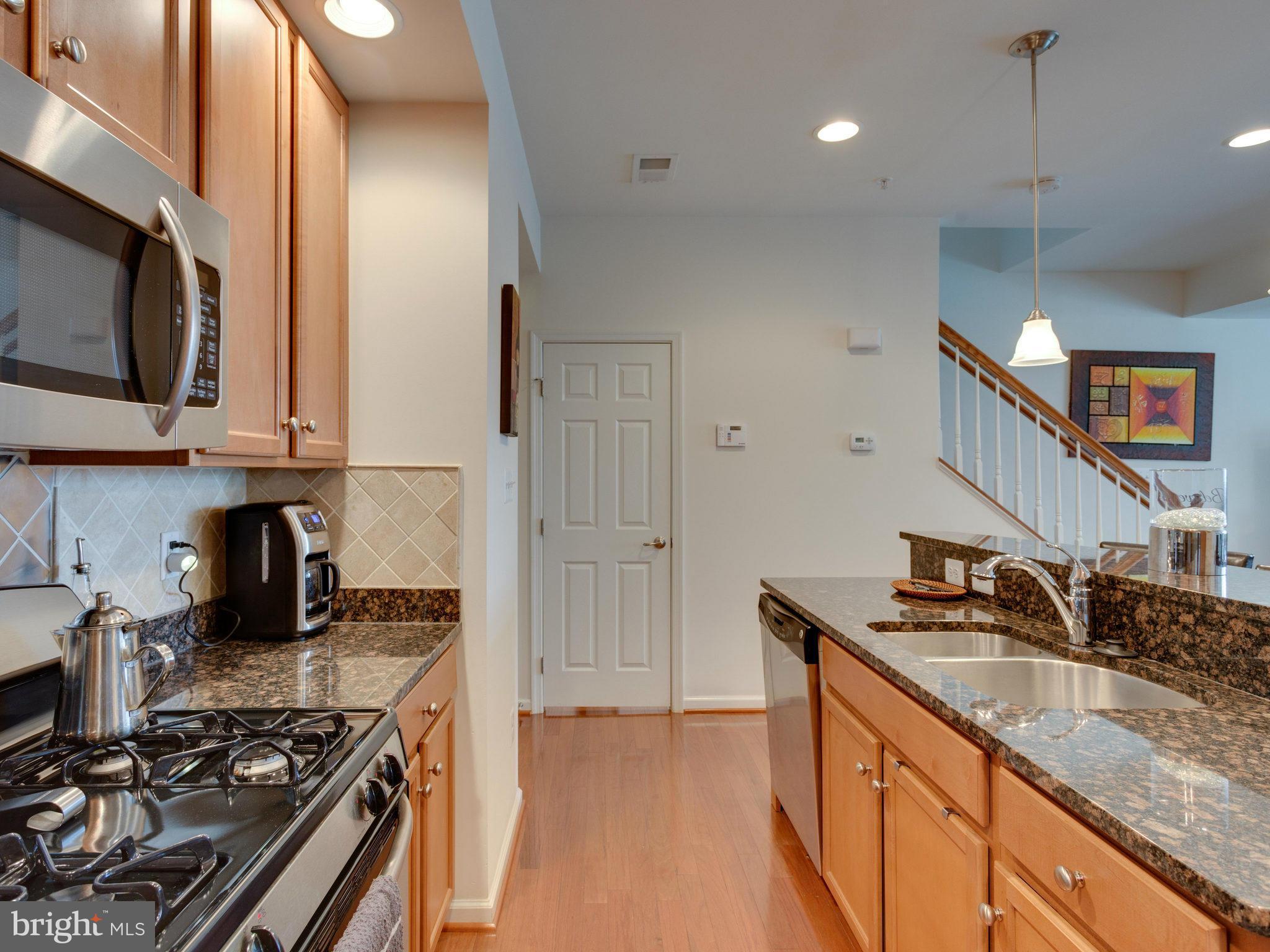 POTOMAC CLUB - Residential