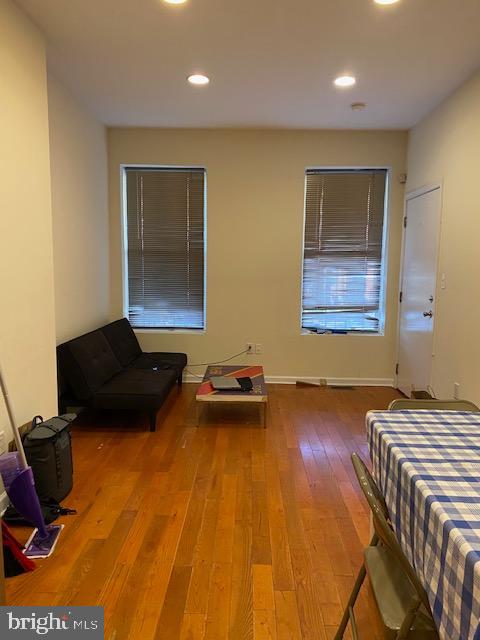 POWELTON VILLAGE - Residential Income