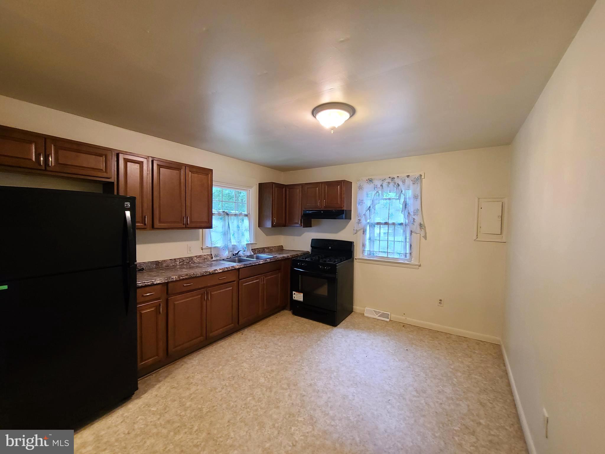 LINCOLN PARK - Residential