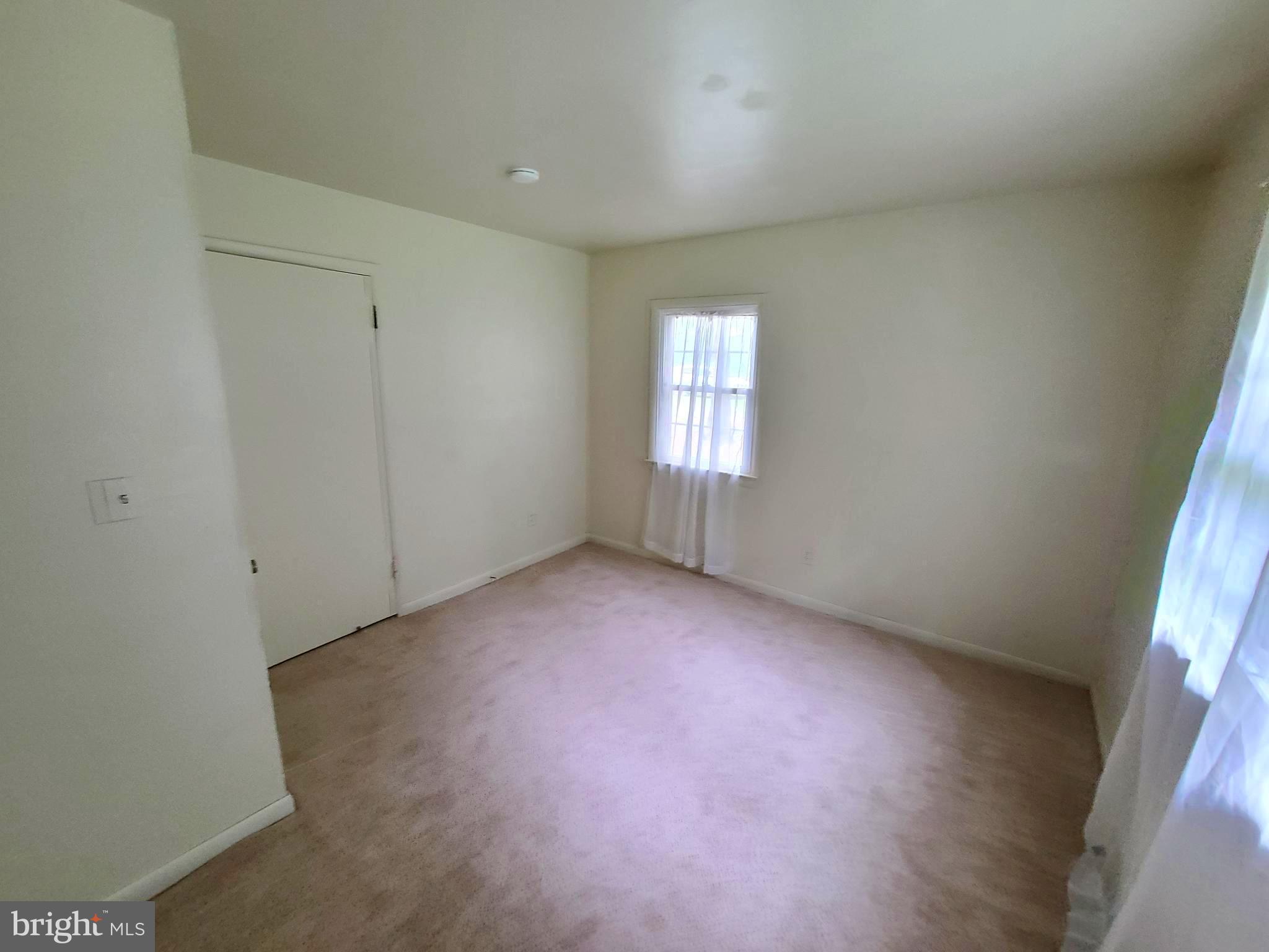 LINCOLN PARK - Residential