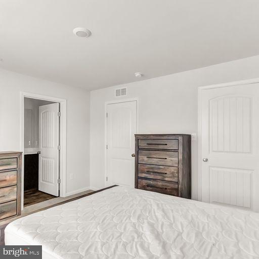 SPRING VILLAGE - Residential