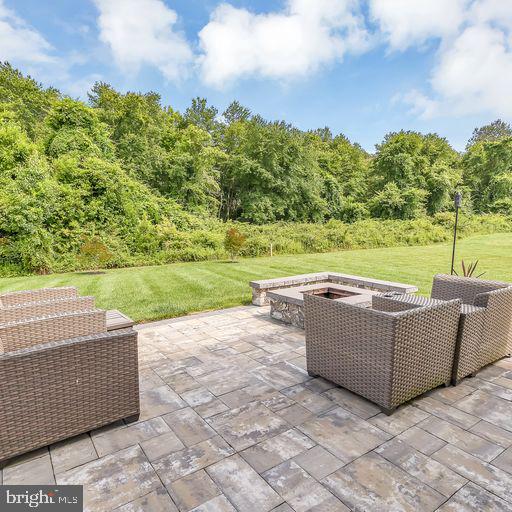 SPRING VILLAGE - Residential