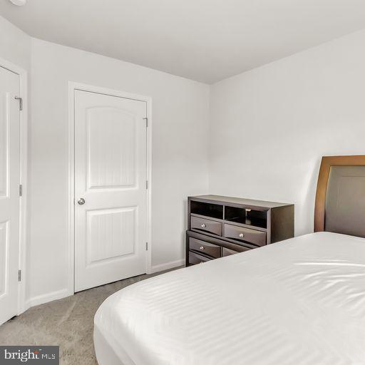 SPRING VILLAGE - Residential