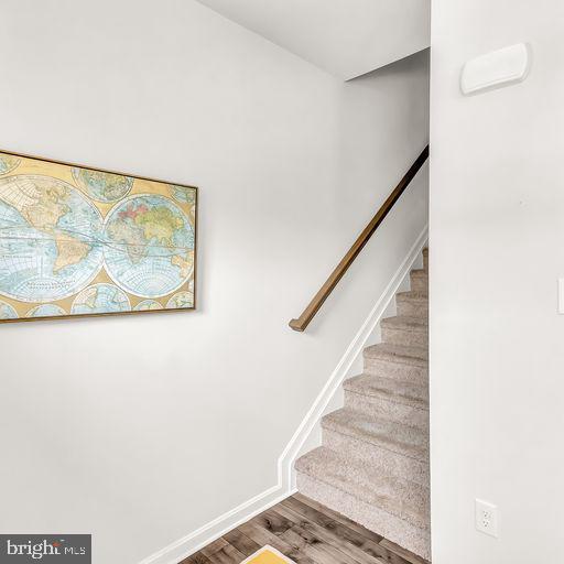 SPRING VILLAGE - Residential