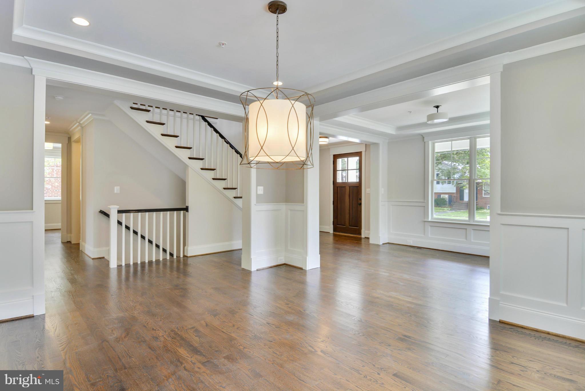 HENDRY ESTATES - Residential