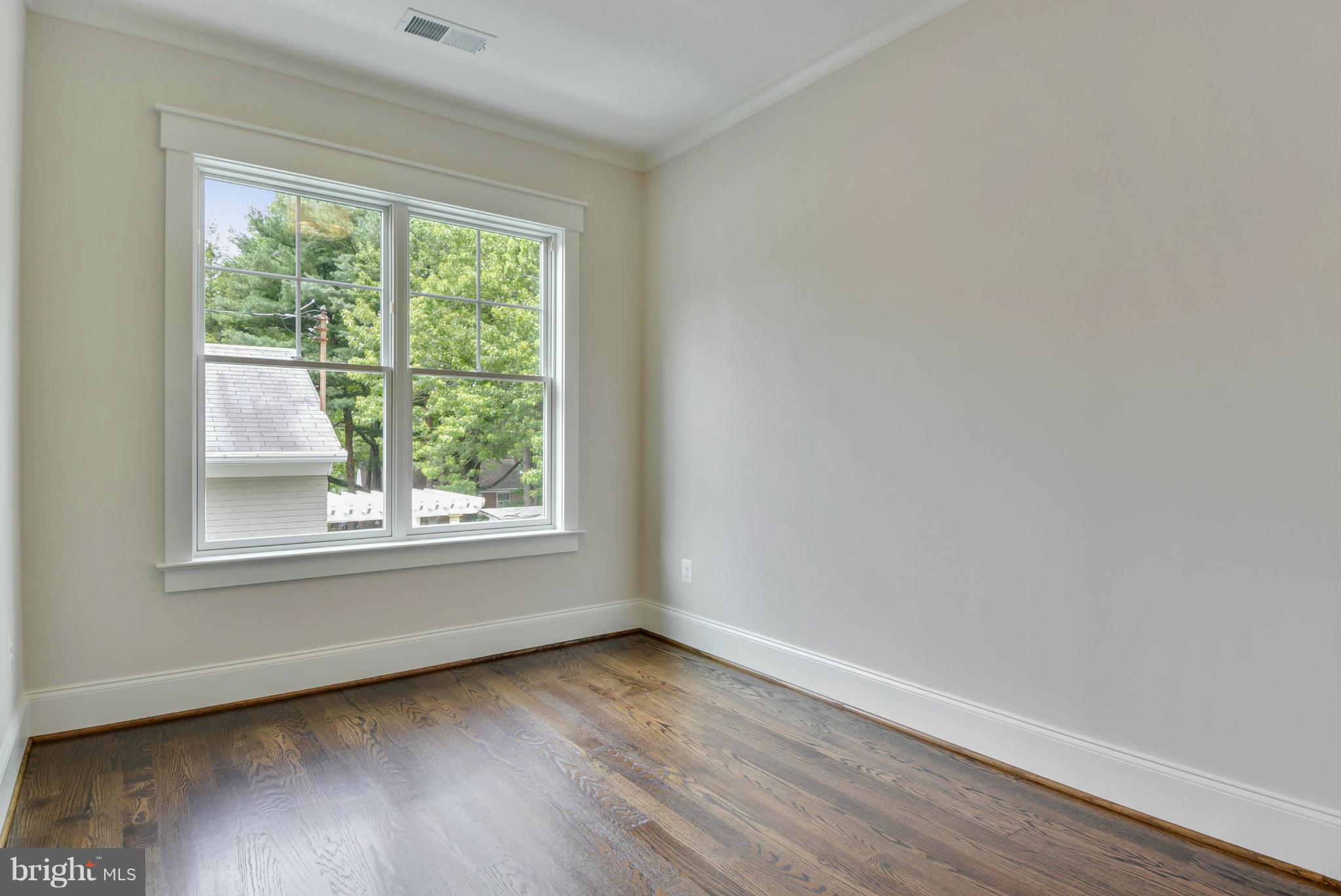 HENDRY ESTATES - Residential