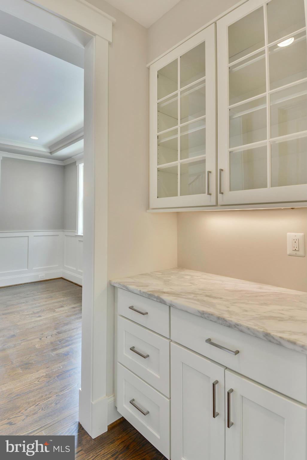 HENDRY ESTATES - Residential
