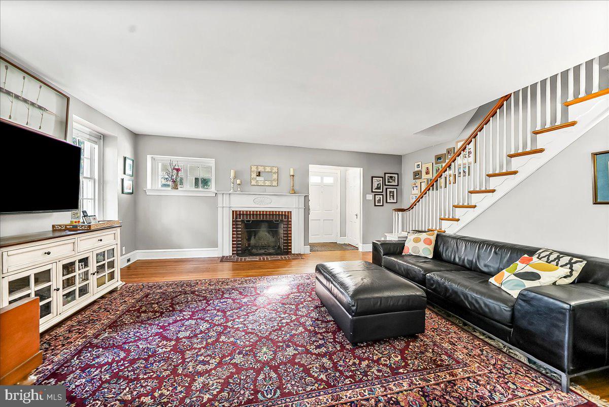 LANSDOWNE - Residential