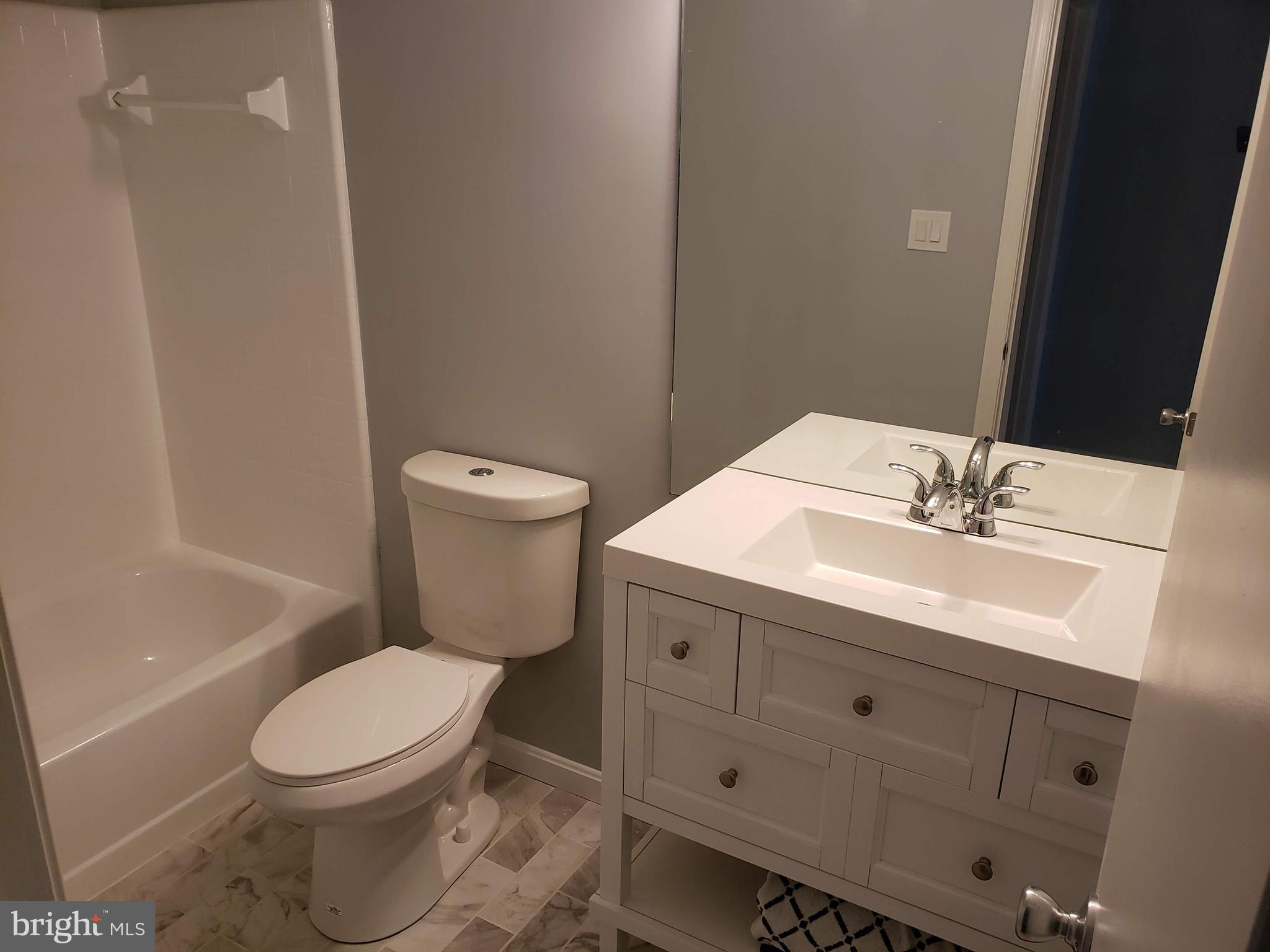 GAITHERSBURG - Residential