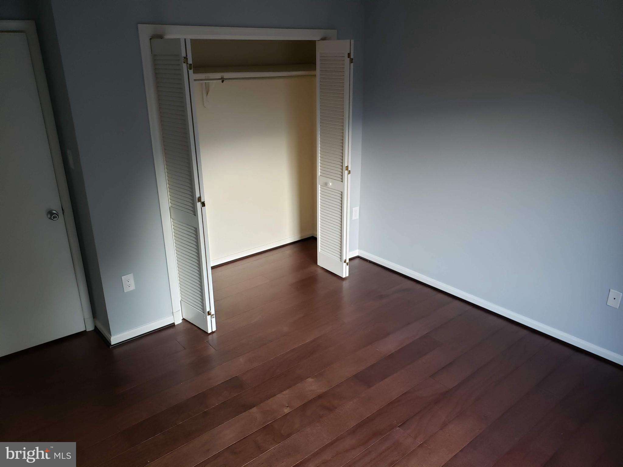 GAITHERSBURG - Residential