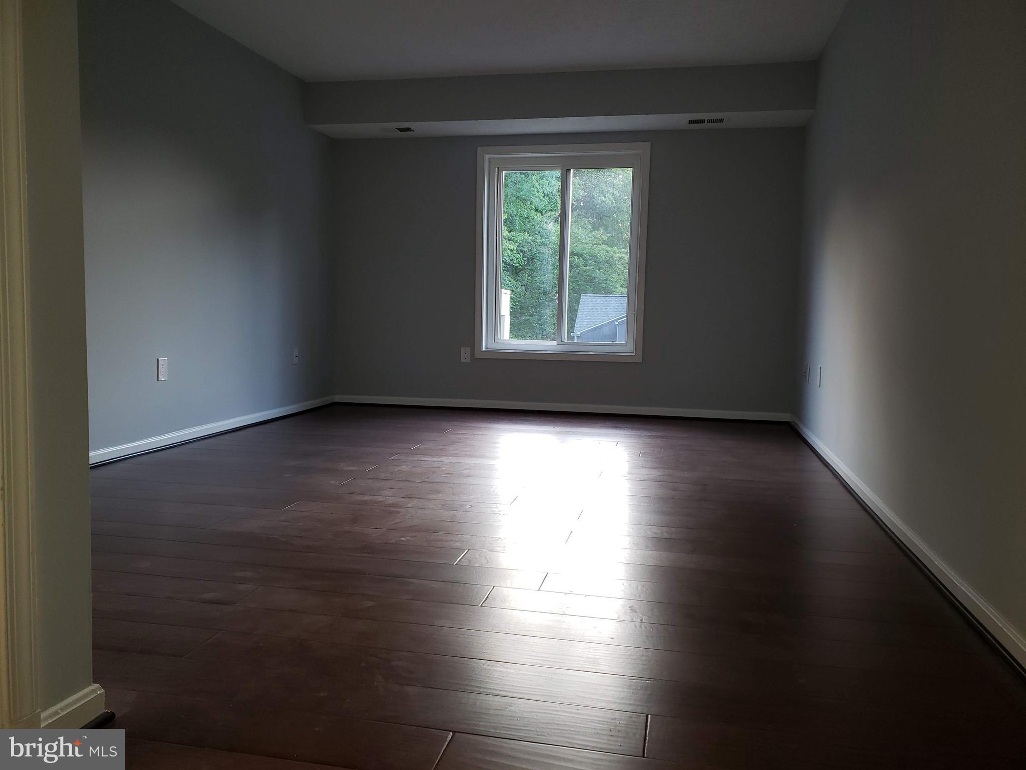 GAITHERSBURG - Residential