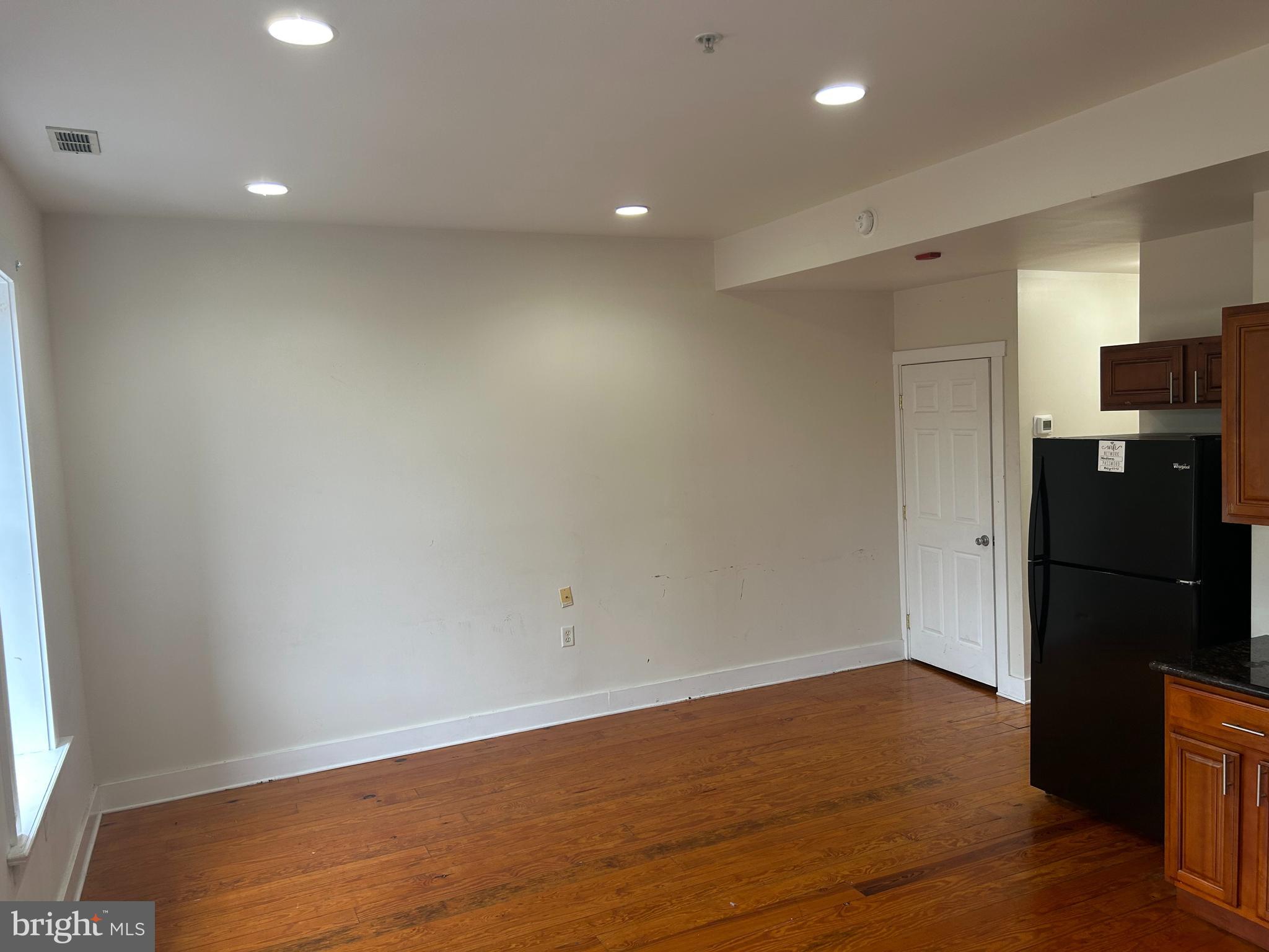 SHARSWOOD - Residential Lease