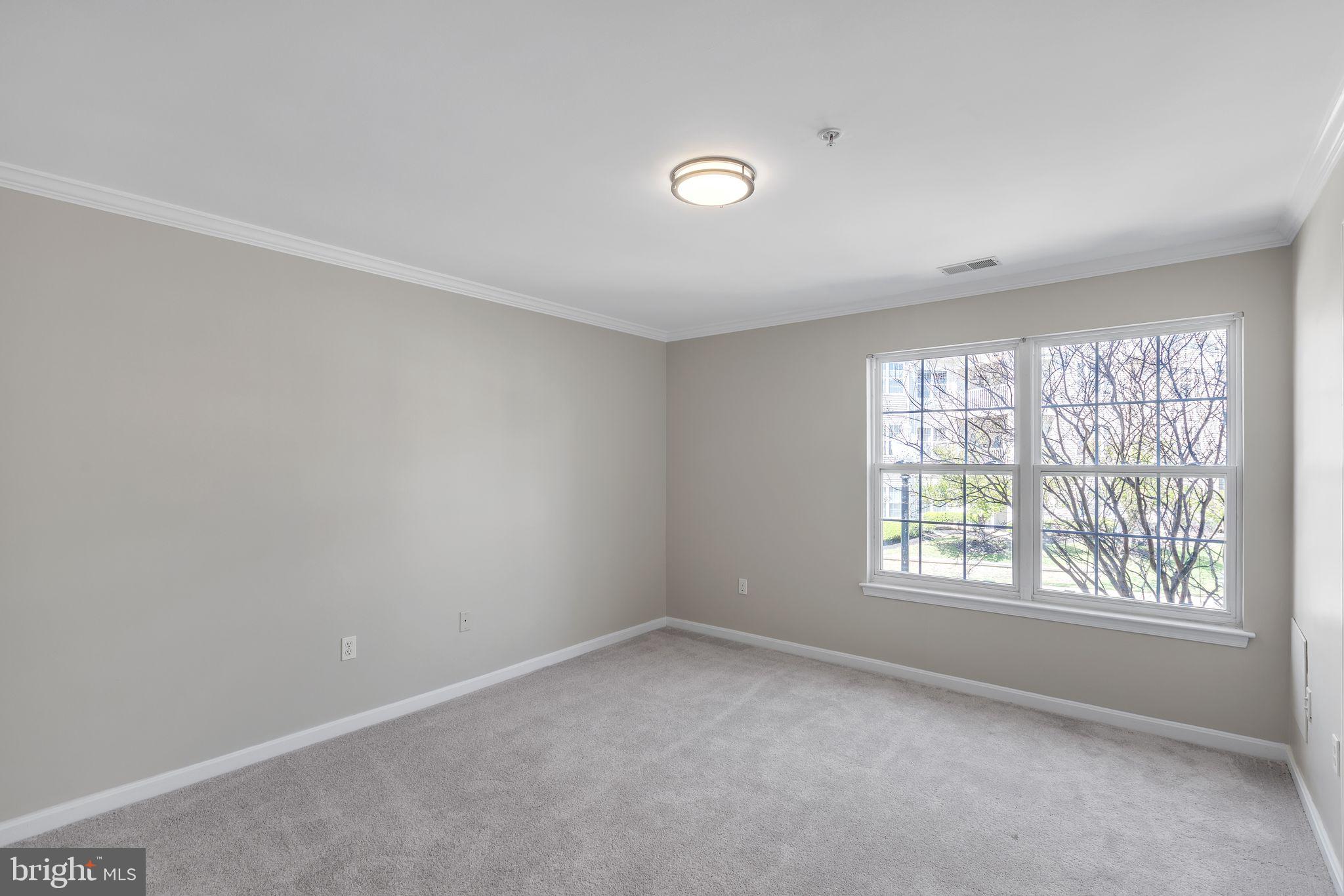 COVINGTON CONDOMINIUMS - Residential