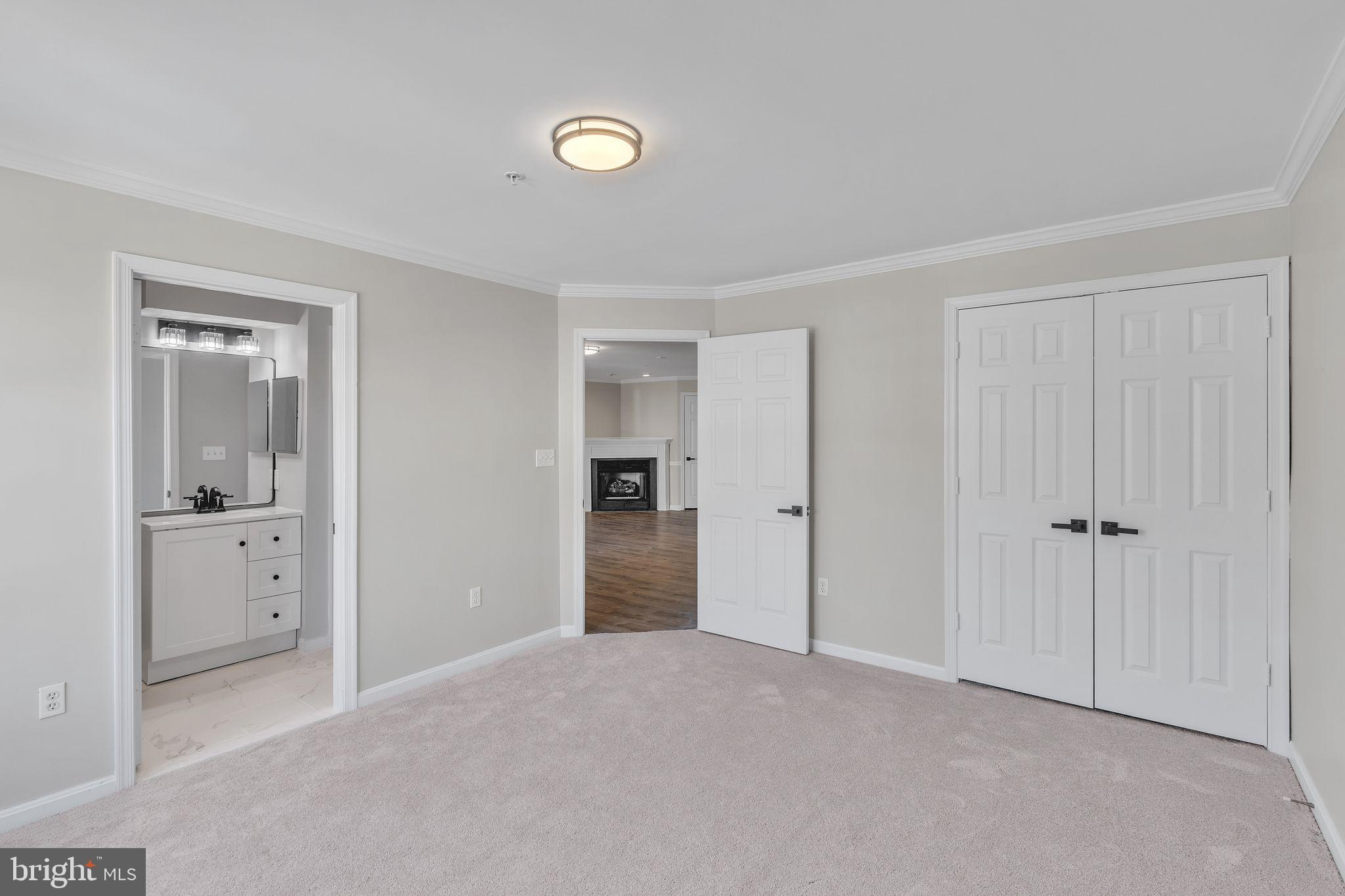 COVINGTON CONDOMINIUMS - Residential