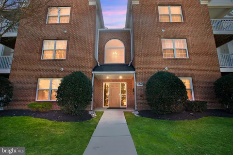 3706 Excalibur Court Unit 201, Bowie, MD 20716 - MLS#: MDPG2148798