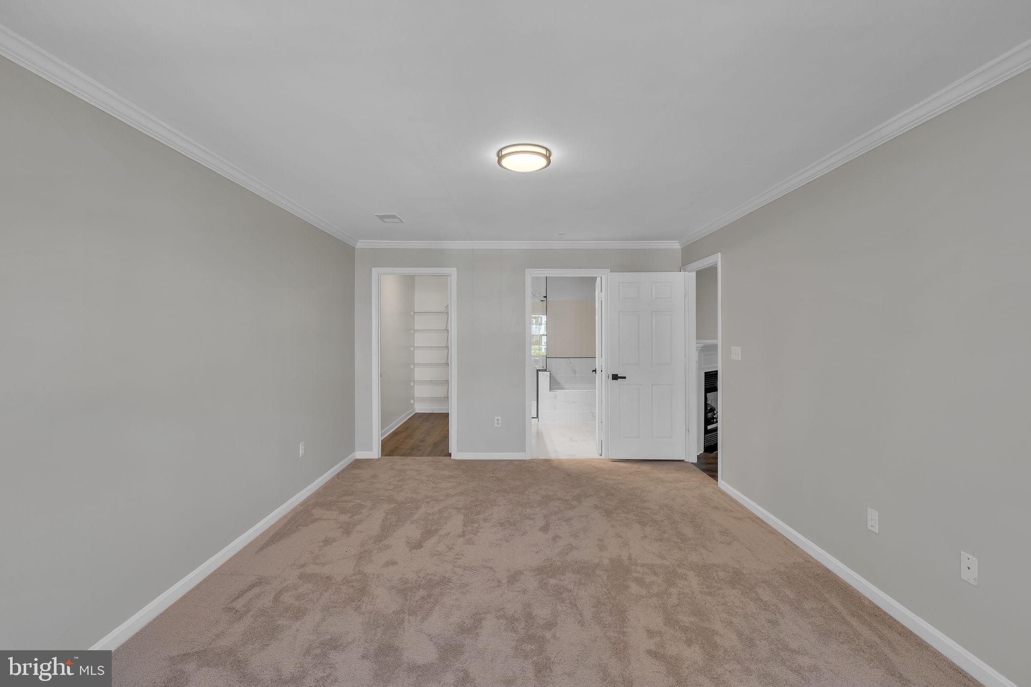 COVINGTON CONDOMINIUMS - Residential