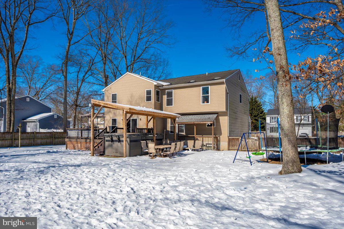 OAK HOLLOW - Residential