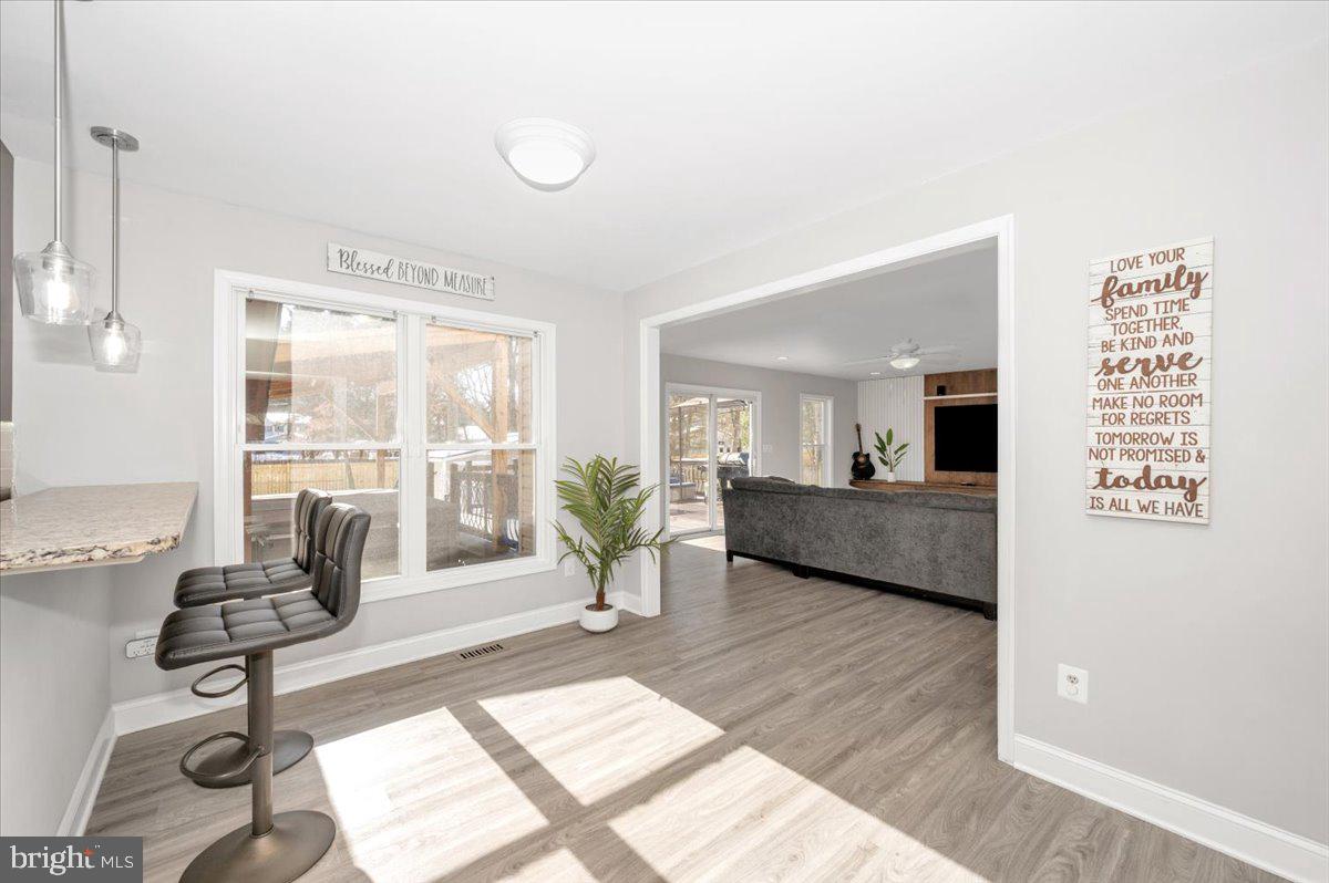 OAK HOLLOW - Residential