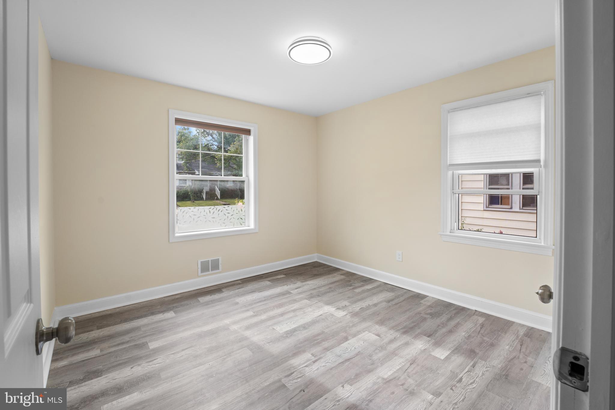 QUEENS CHAPEL MANOR - Residential