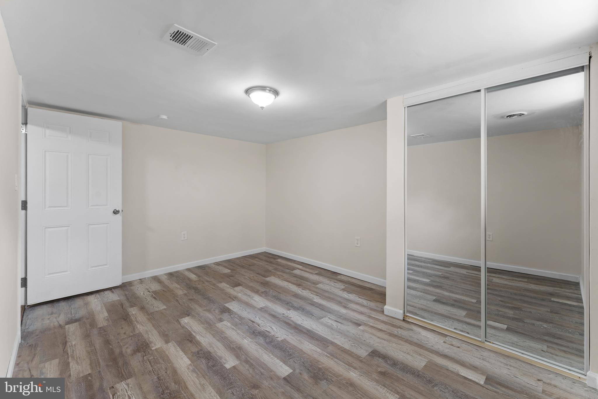 QUEENS CHAPEL MANOR - Residential