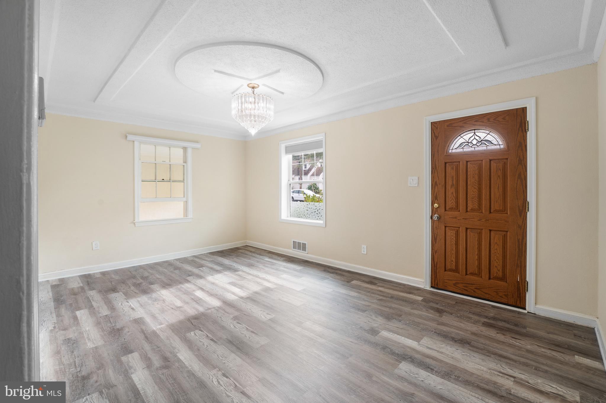 QUEENS CHAPEL MANOR - Residential