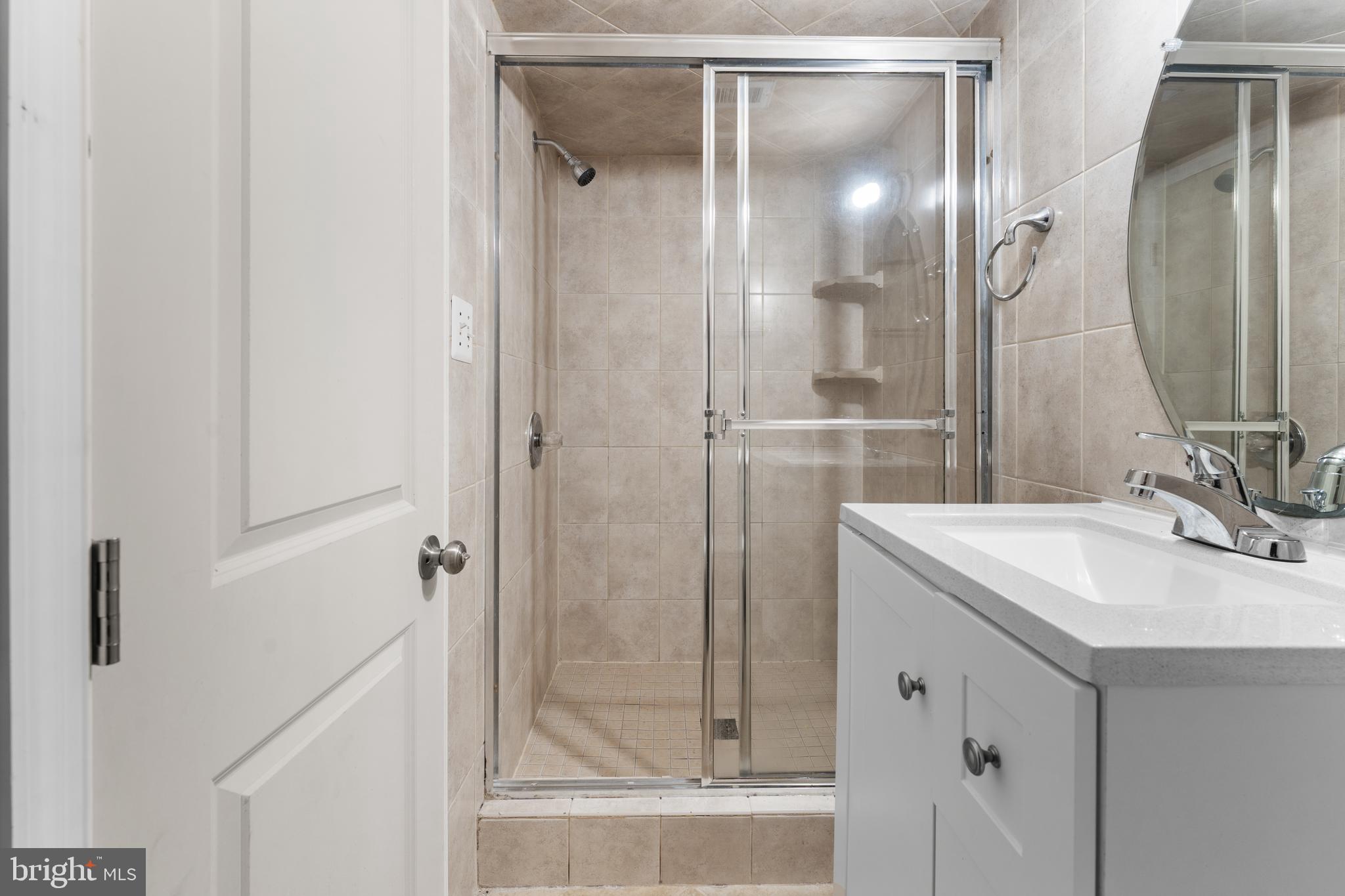 QUEENS CHAPEL MANOR - Residential