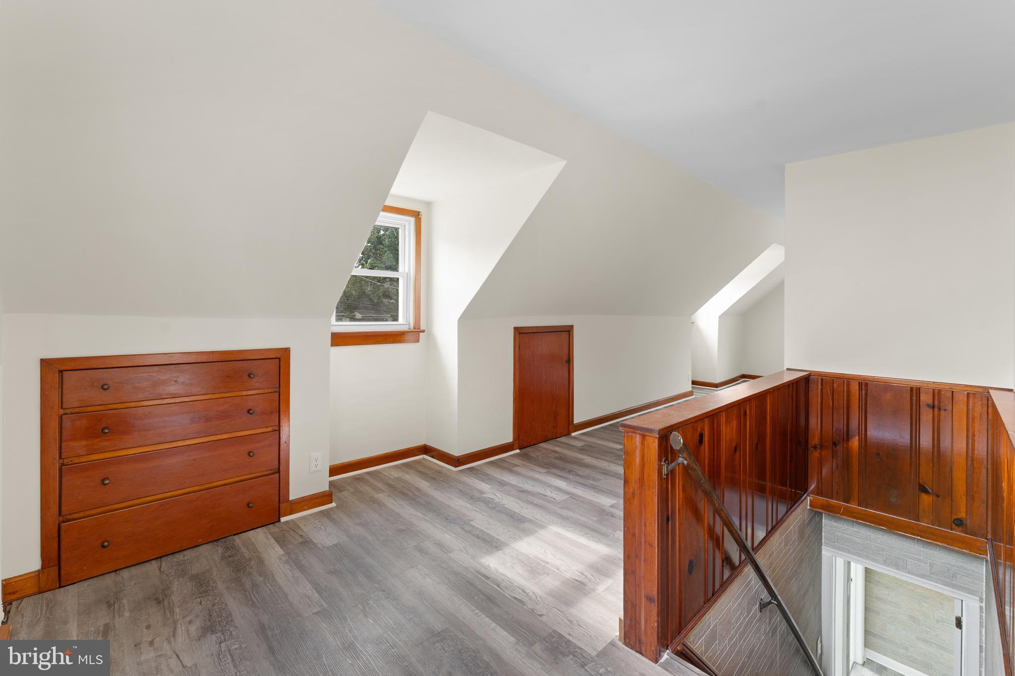 QUEENS CHAPEL MANOR - Residential