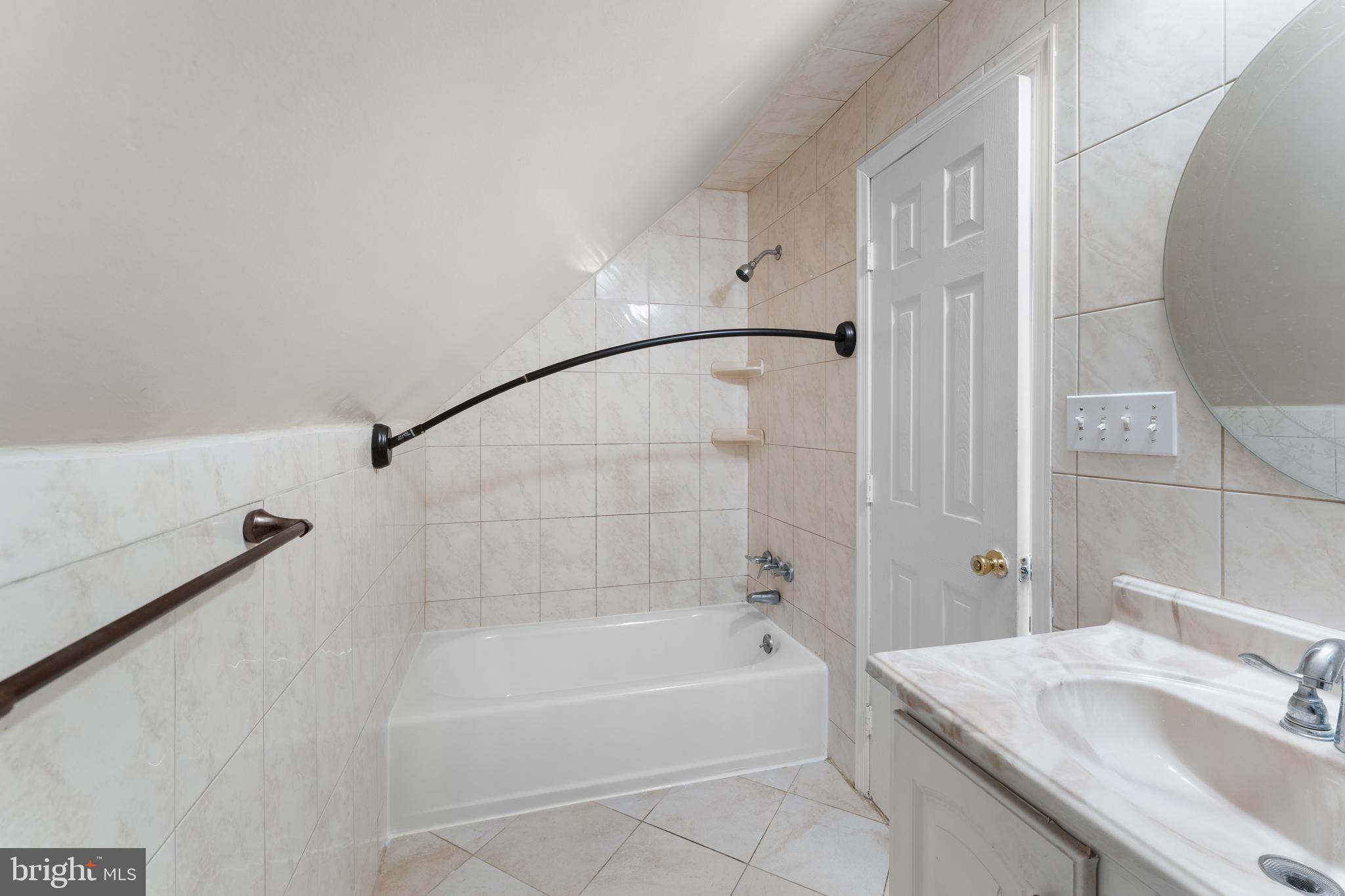 QUEENS CHAPEL MANOR - Residential