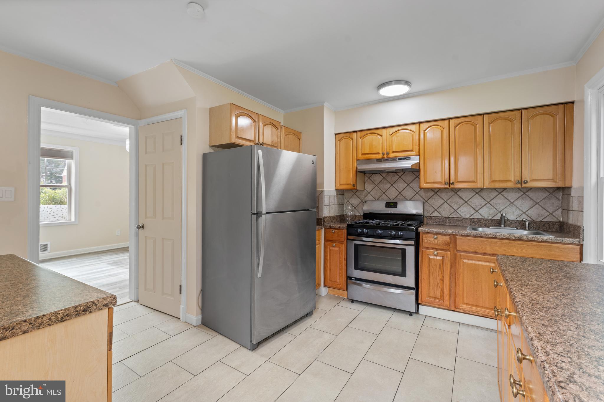 QUEENS CHAPEL MANOR - Residential