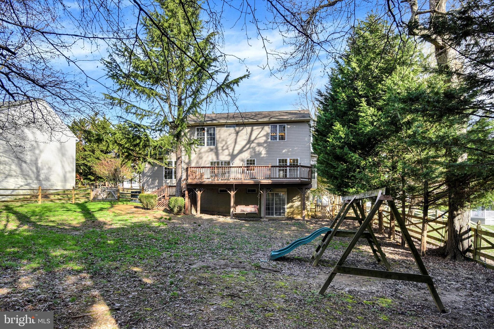 GALES MANOR - Residential