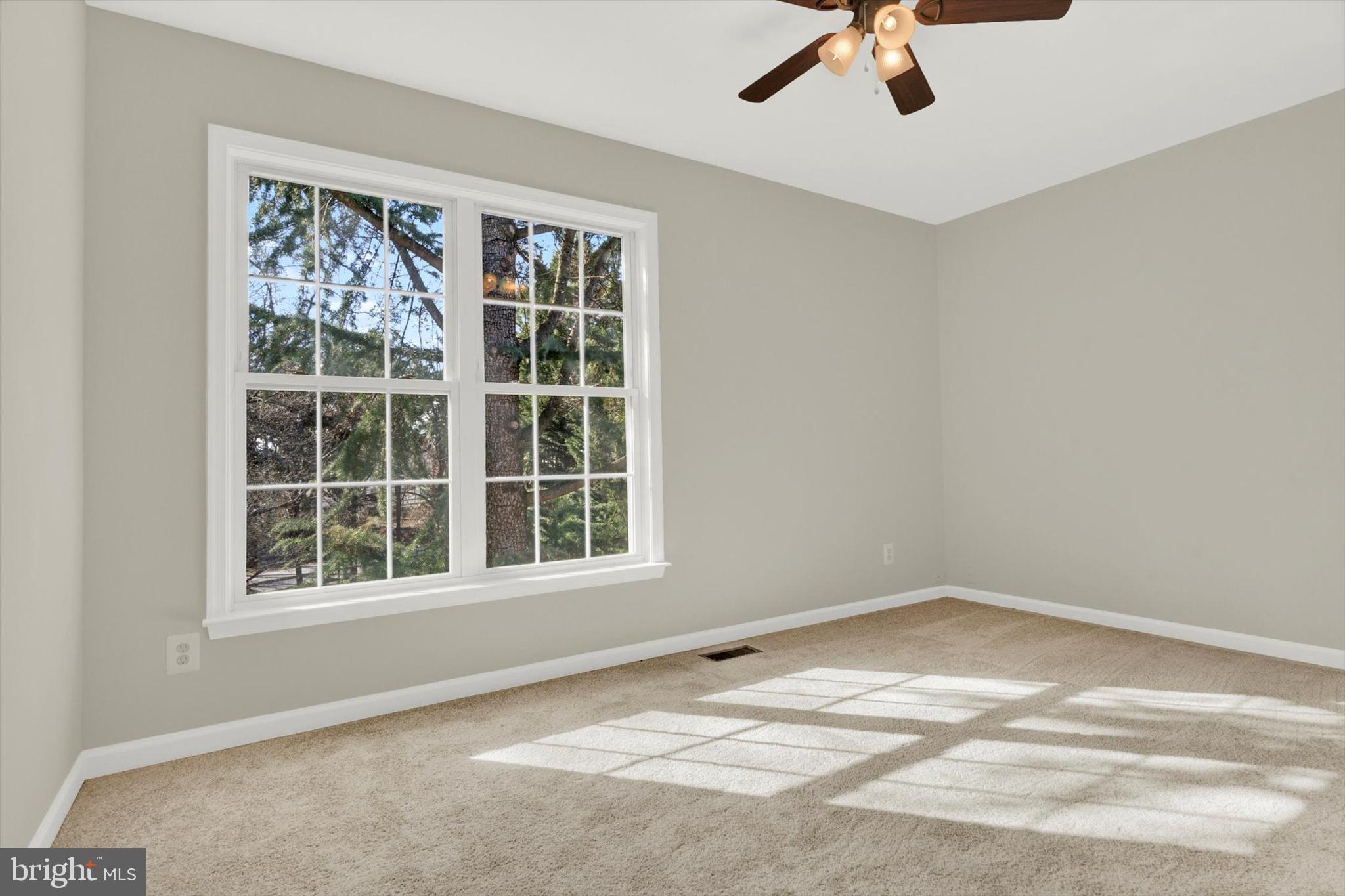 GALES MANOR - Residential