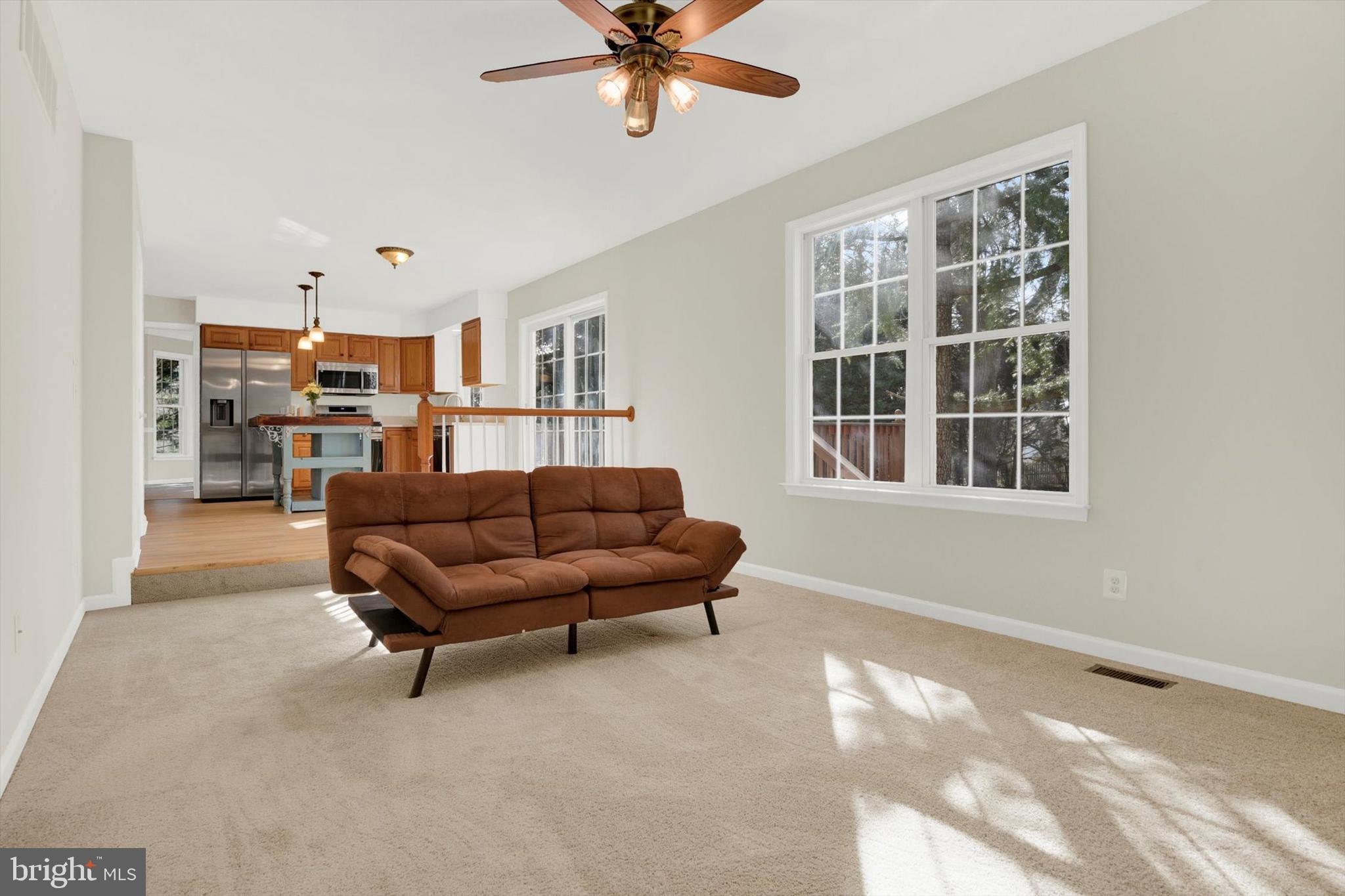 GALES MANOR - Residential