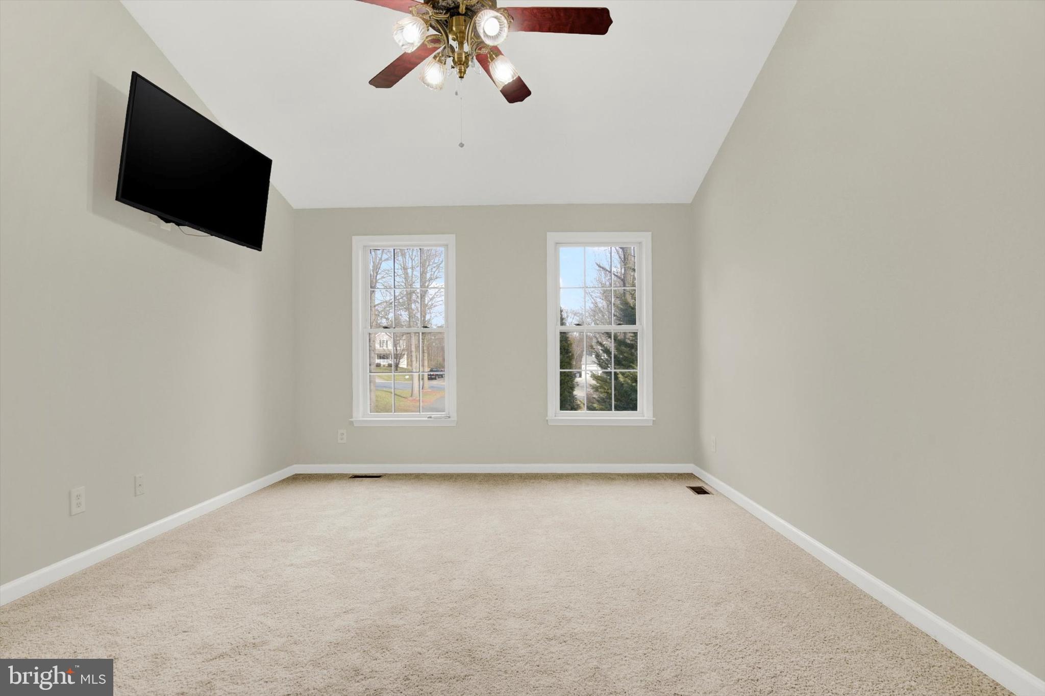 GALES MANOR - Residential