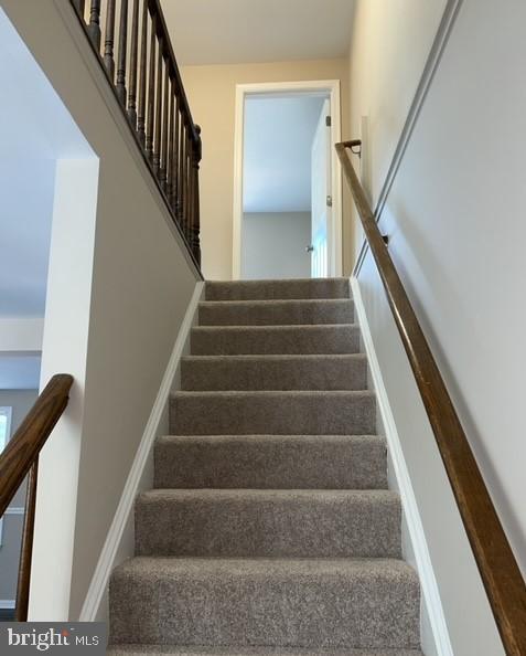 COLONY VILLAGE - Residential