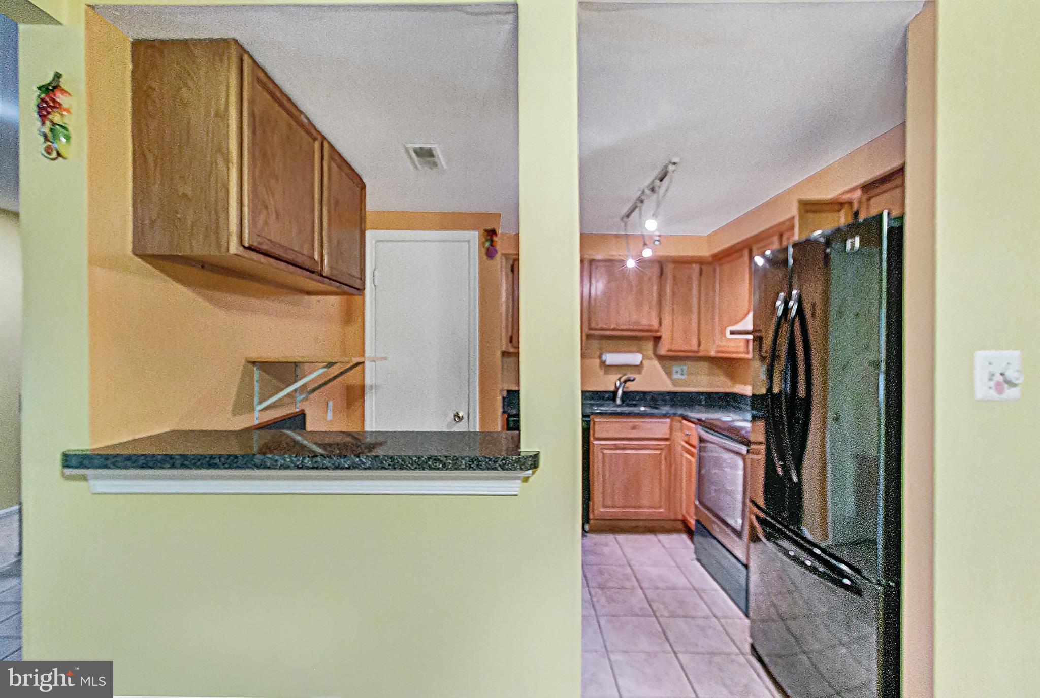 TOWNES OF GLOUCESTER - Residential Lease