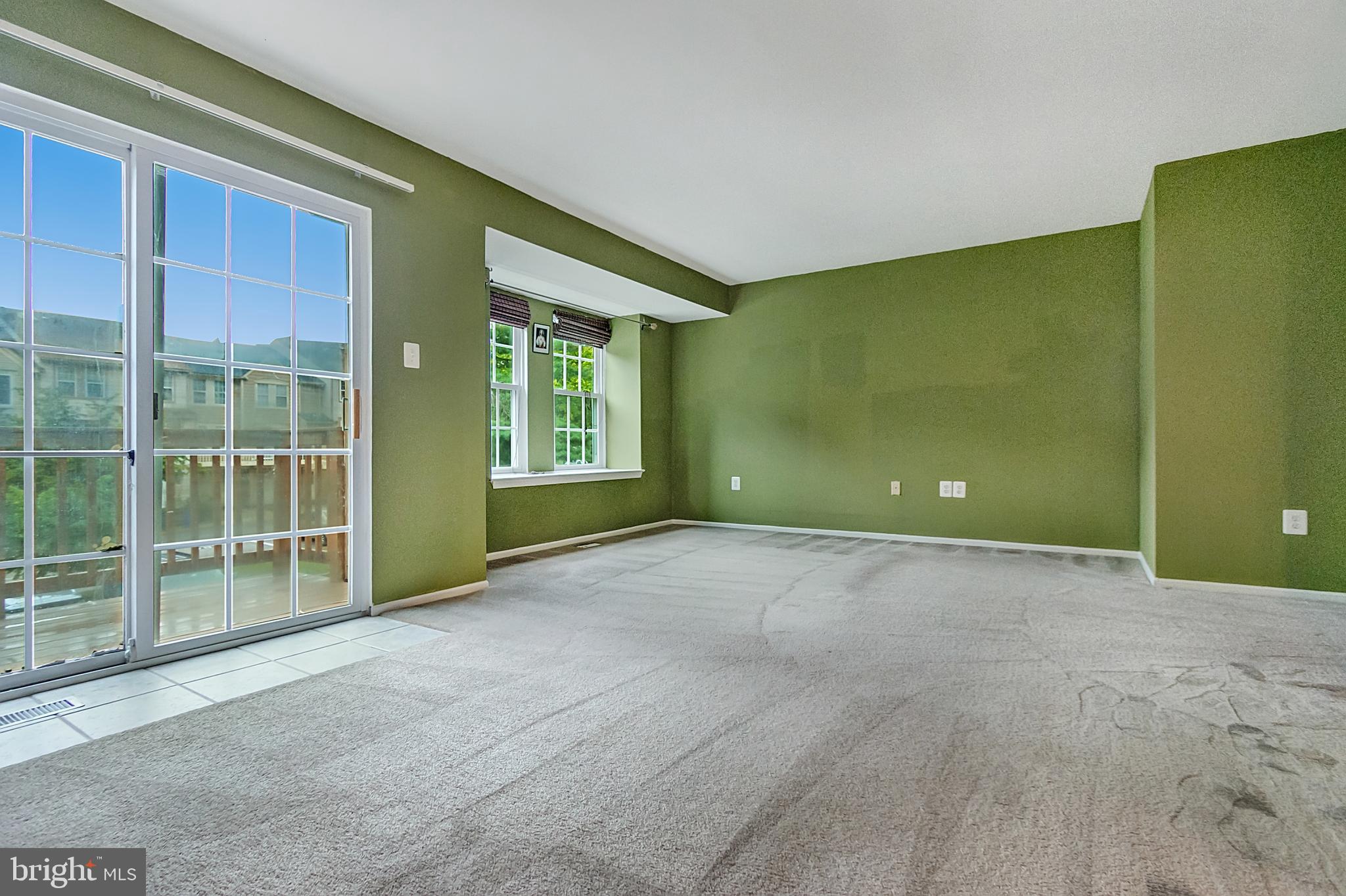 TOWNES OF GLOUCESTER - Residential Lease