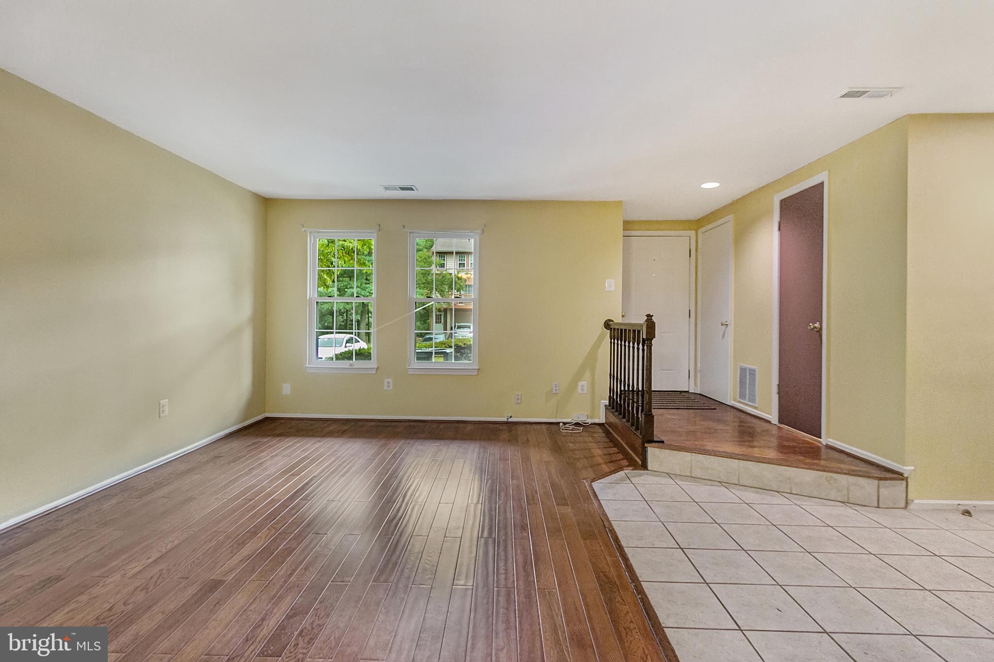 TOWNES OF GLOUCESTER - Residential Lease