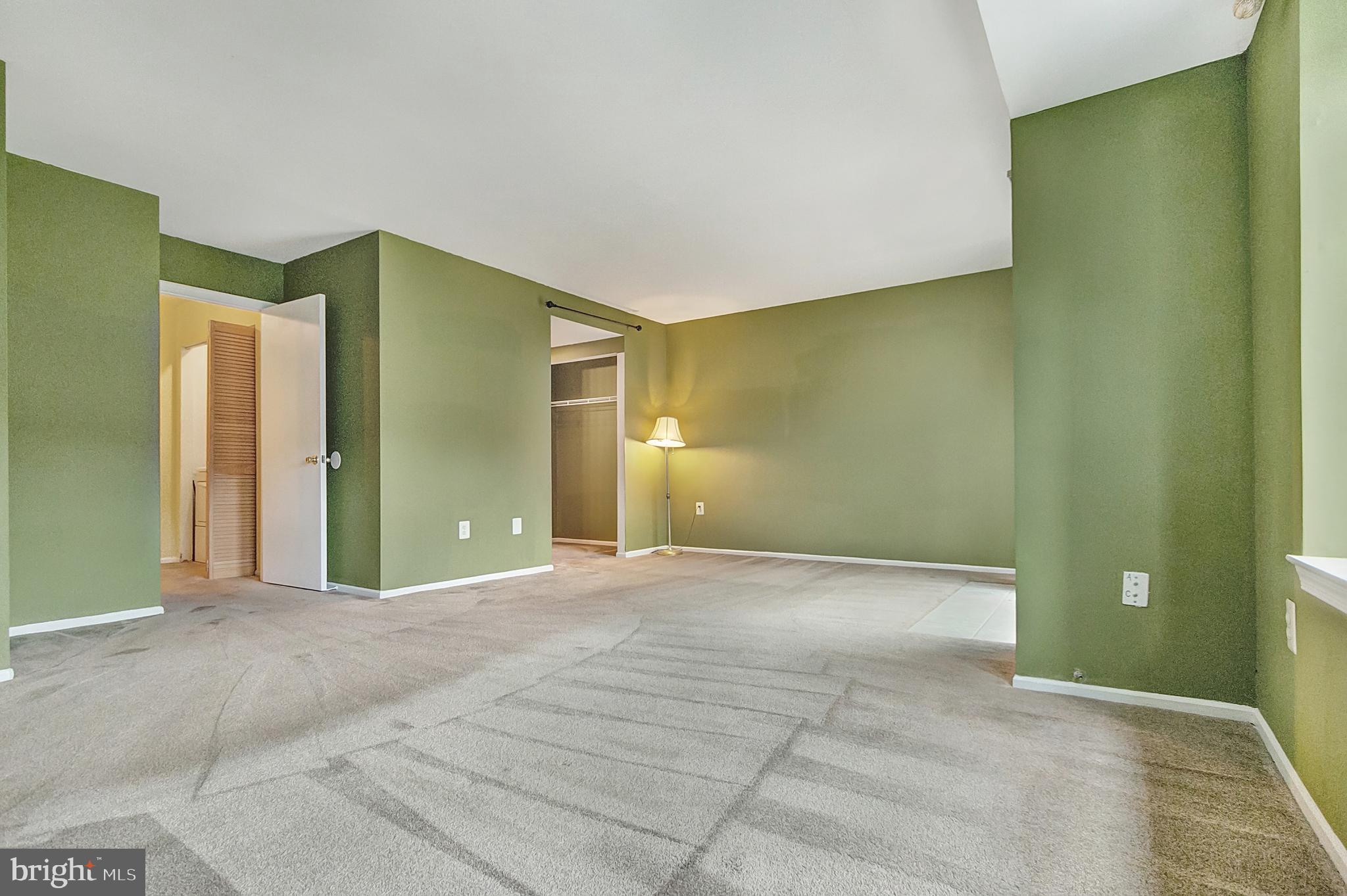 TOWNES OF GLOUCESTER - Residential Lease