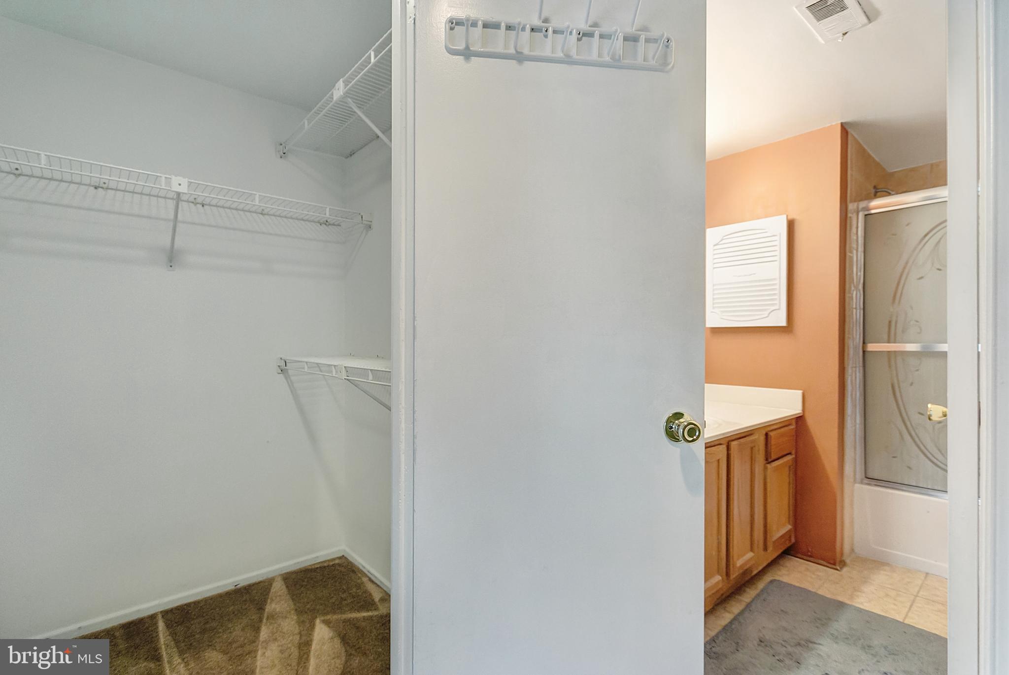 TOWNES OF GLOUCESTER - Residential Lease