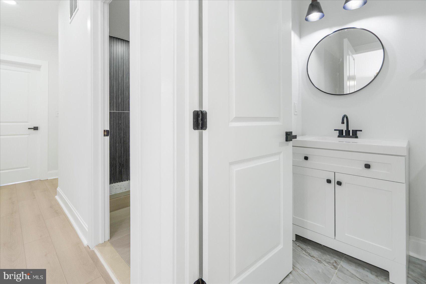 BIDDLE STREET - Residential Lease