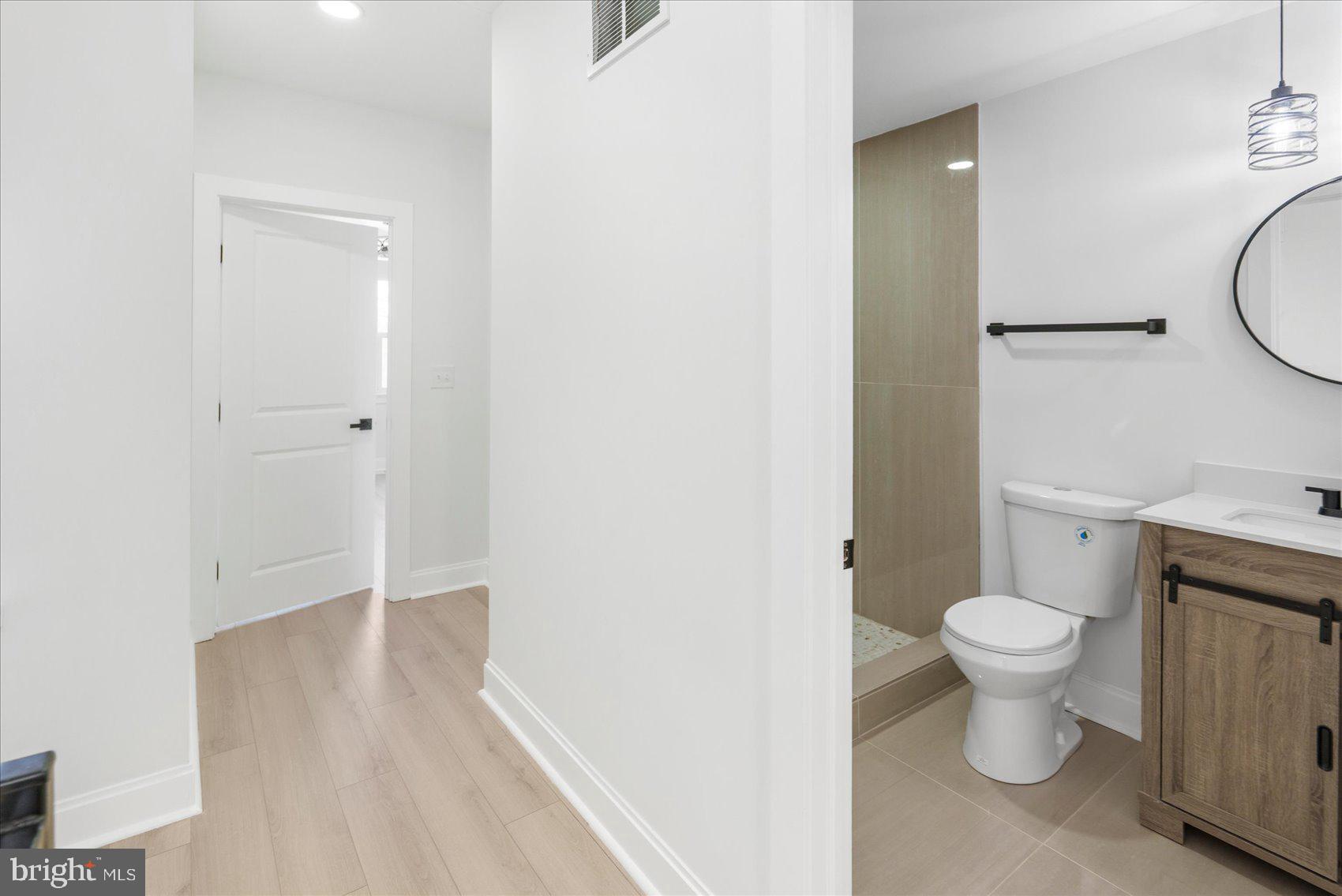 BIDDLE STREET - Residential Lease