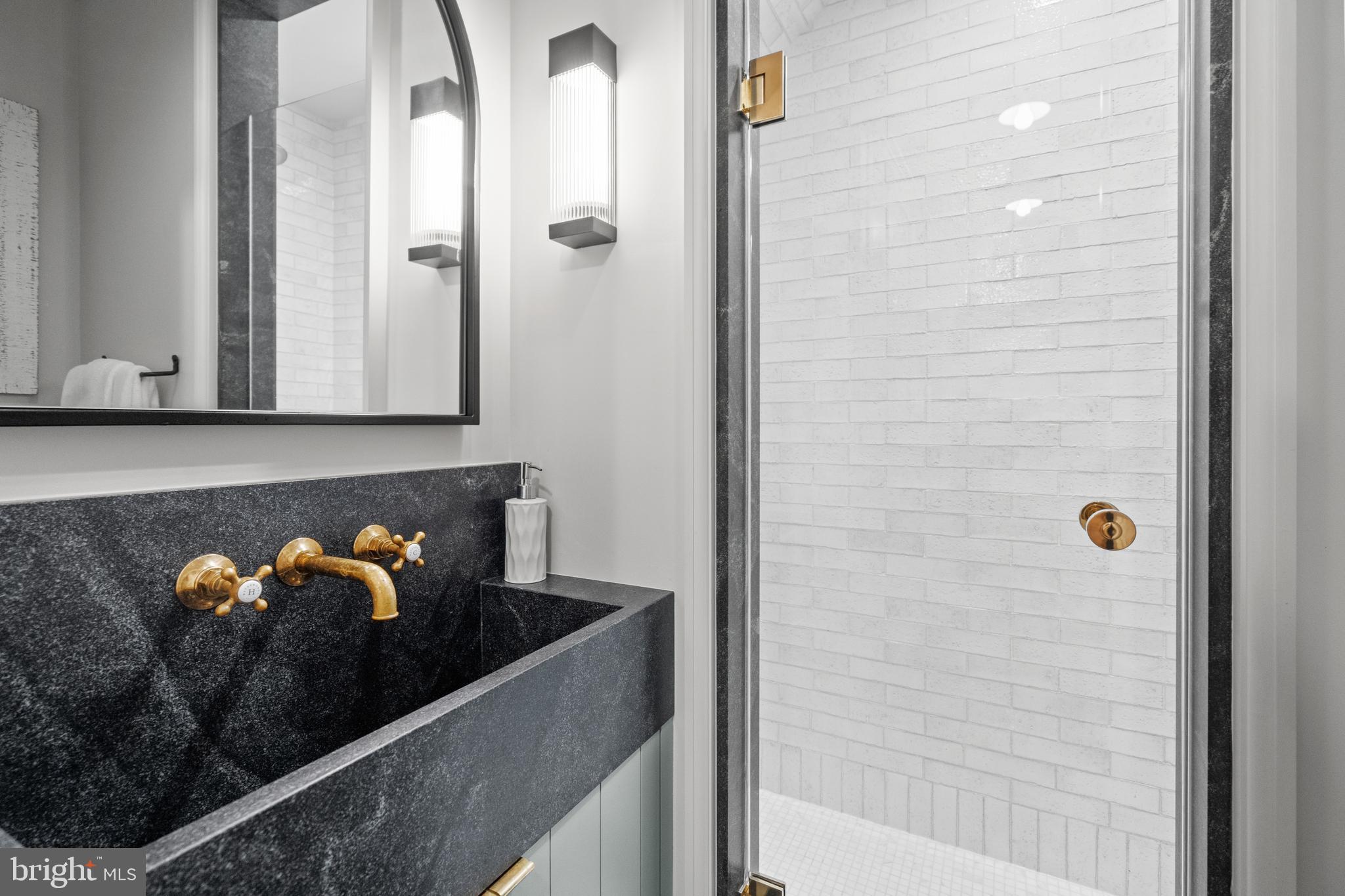 SOMERSET - Residential