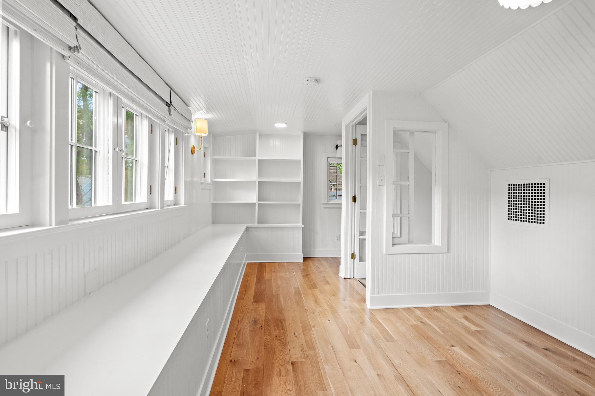 SOMERSET - Residential