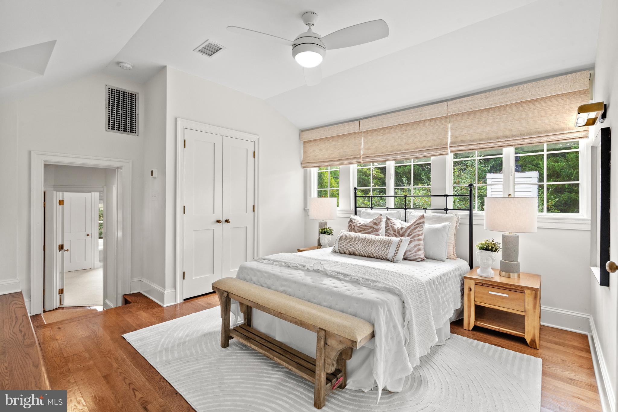 SOMERSET - Residential