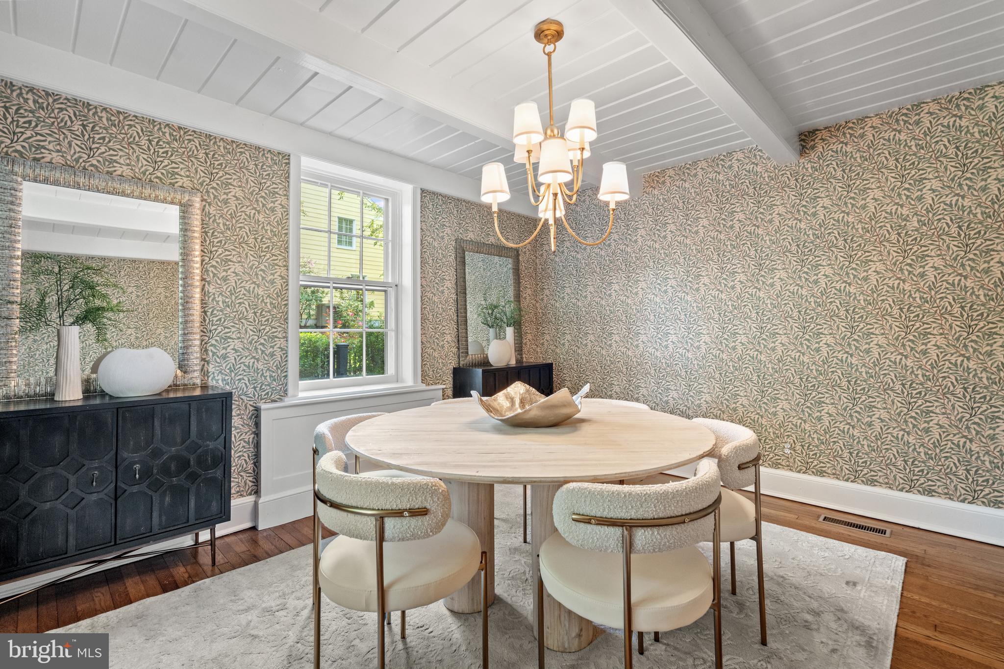 SOMERSET - Residential