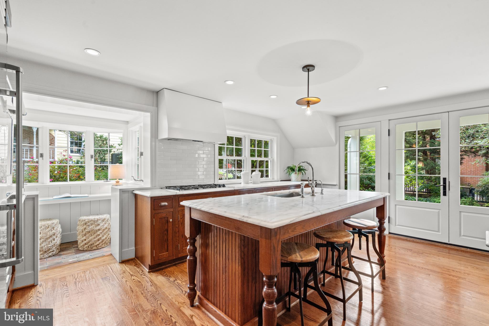 SOMERSET - Residential