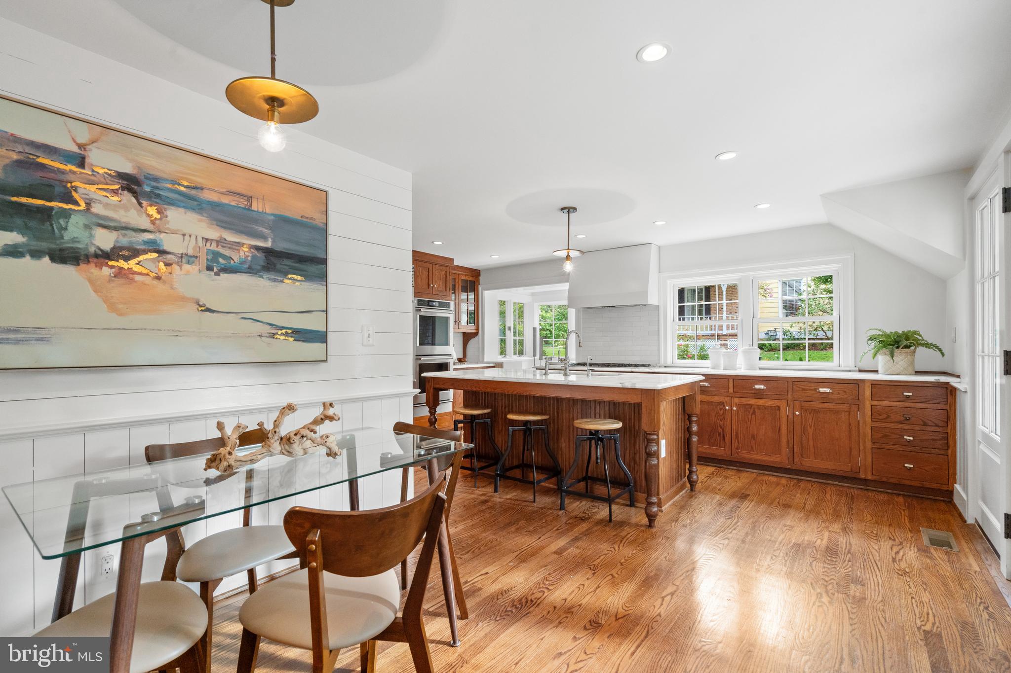 SOMERSET - Residential