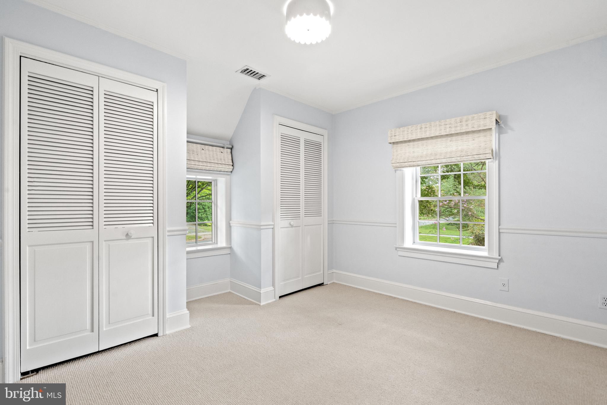 SOMERSET - Residential