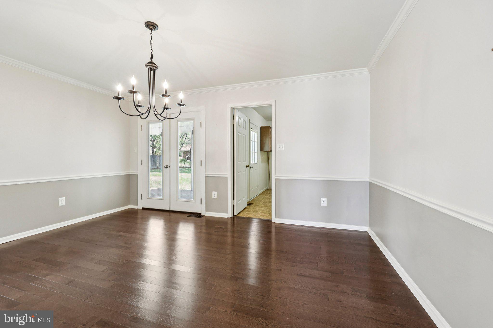 GRANTWOOD ACRES - Residential